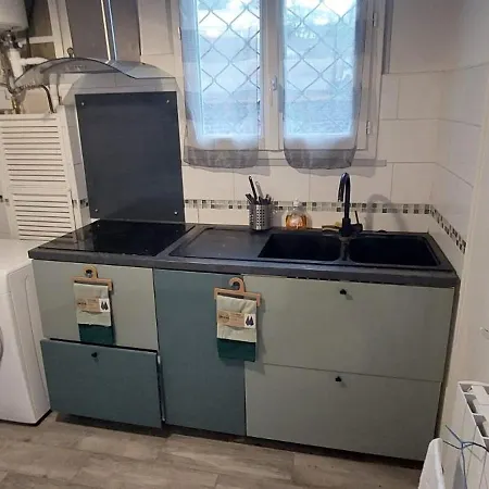 Chic F2 Rue Brevannes Apartmán Boissy-Saint-Léger
