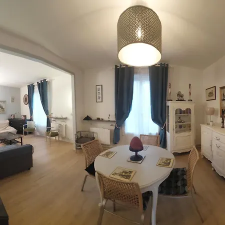 Chic F2 Rue Brevannes
