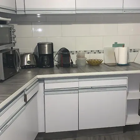 Chic F2 Rue Brevannes Apartment